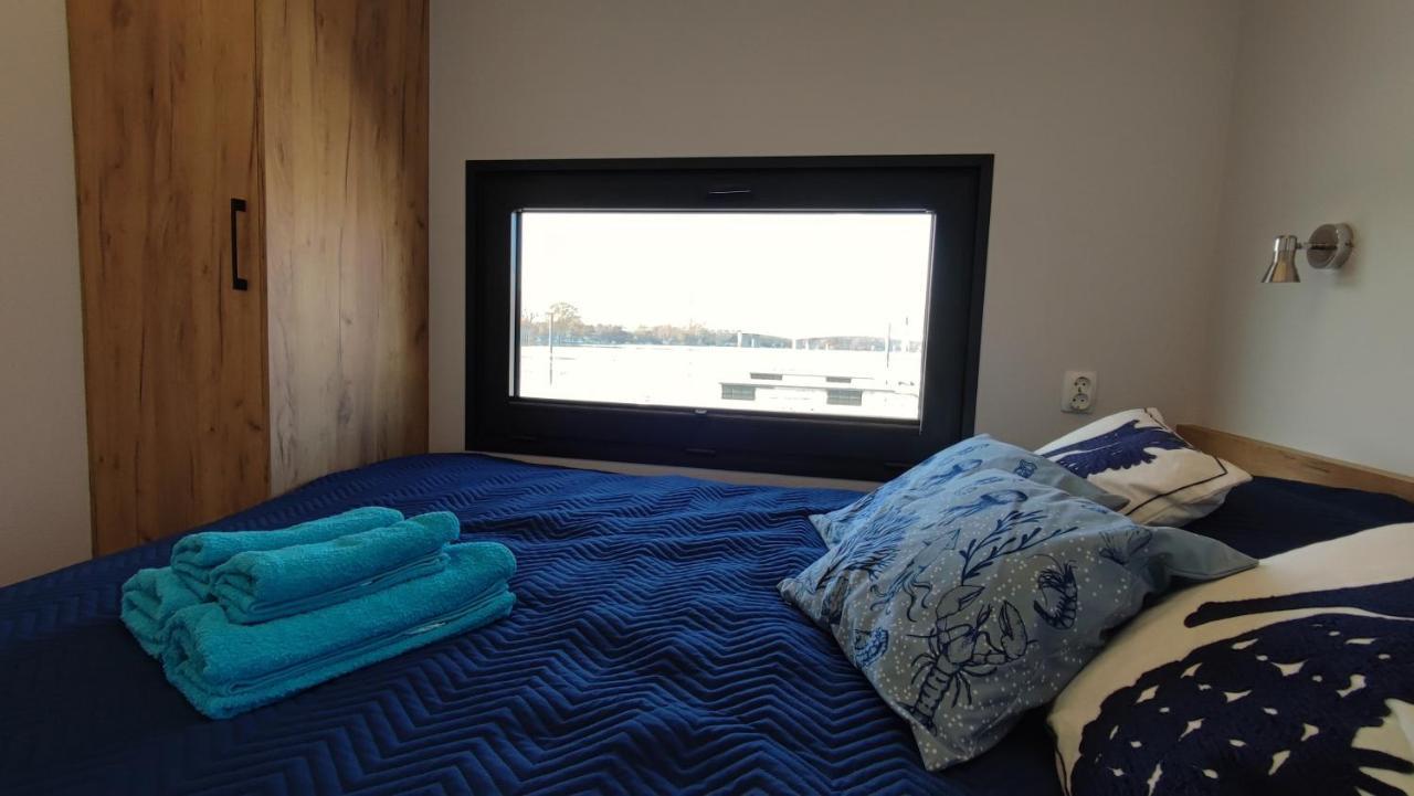 ורוצלב Houseboat Water King Apartament Plywajacy Dom Na Wodzie, 7 Os מראה חיצוני תמונה